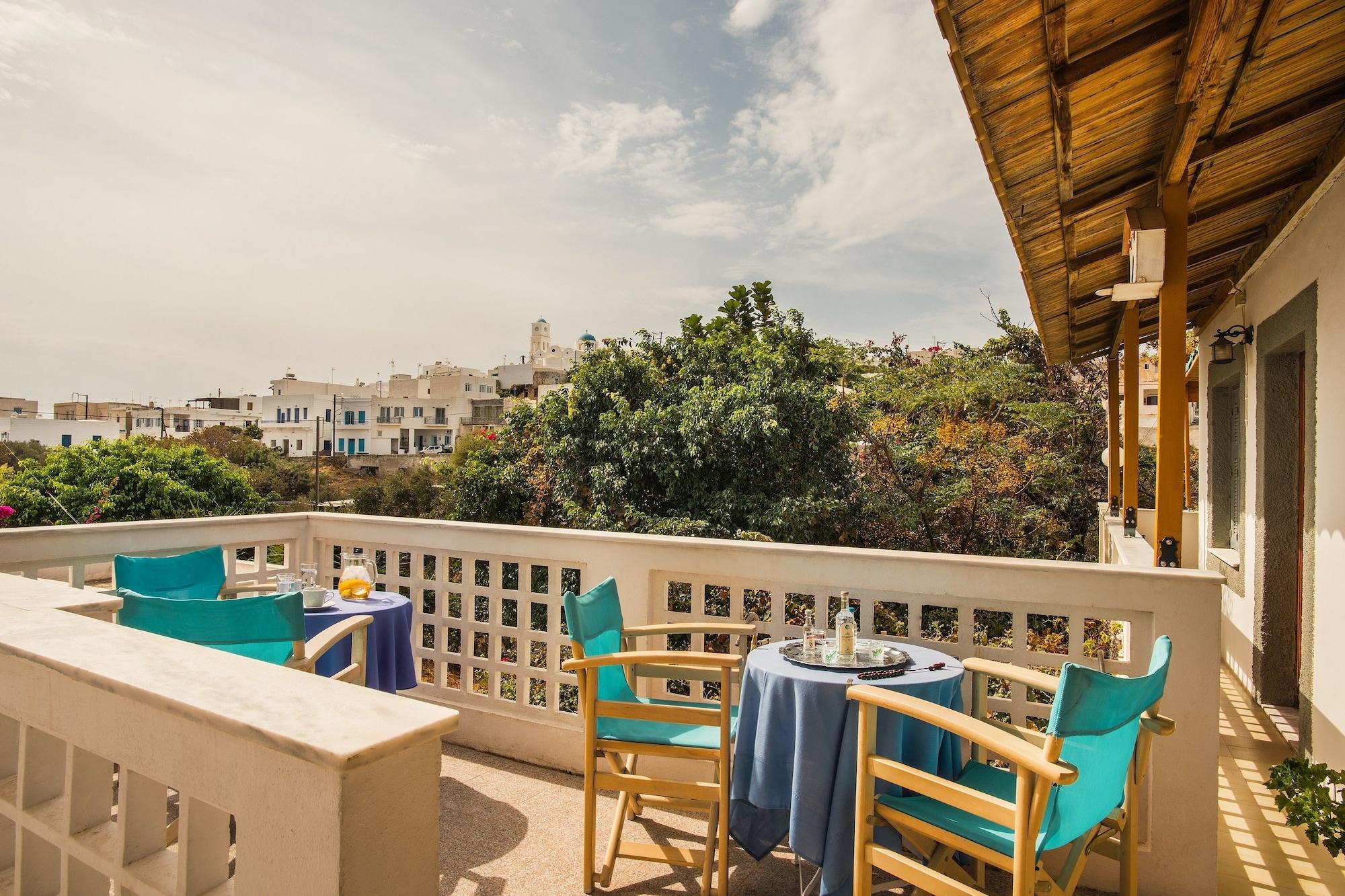 Semiramis Guesthouse Αδάμας Εξωτερικό φωτογραφία