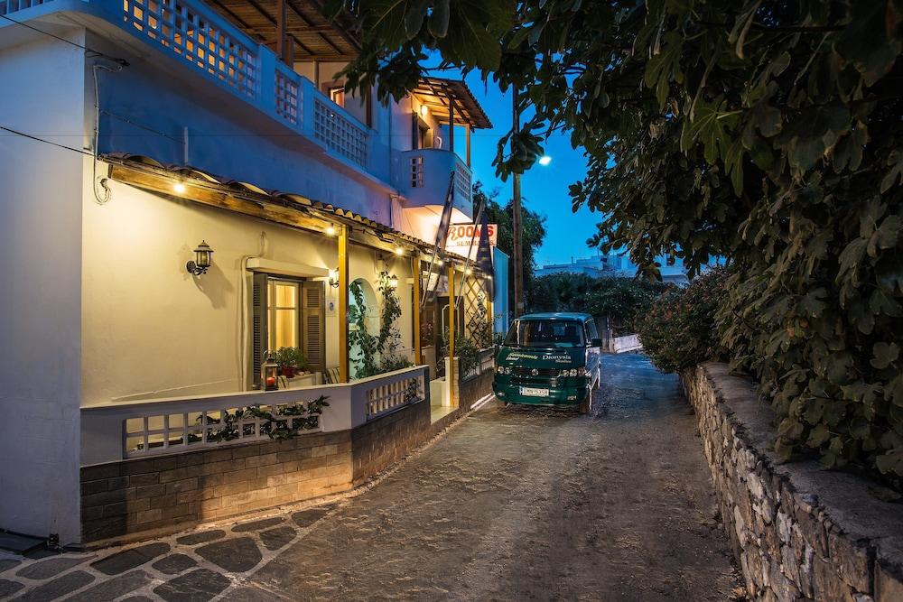 Semiramis Guesthouse Αδάμας Εξωτερικό φωτογραφία