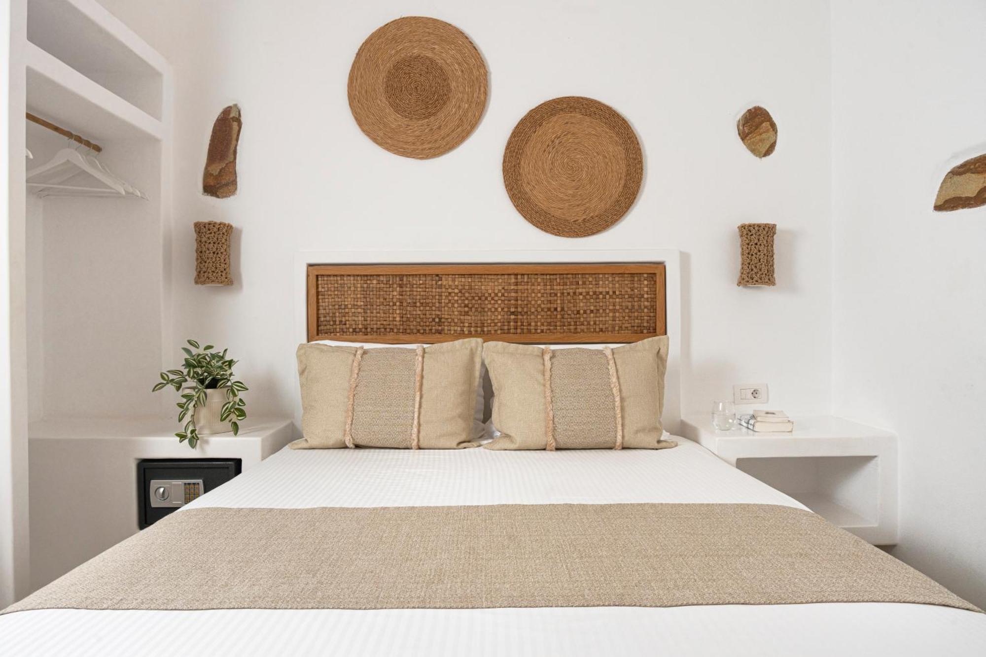 Semiramis Guesthouse Αδάμας Εξωτερικό φωτογραφία