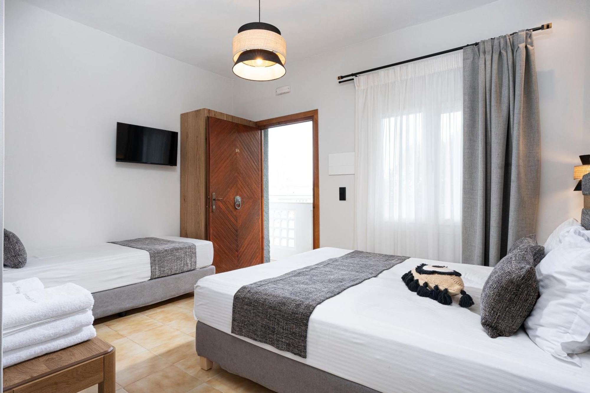 Semiramis Guesthouse Αδάμας Εξωτερικό φωτογραφία