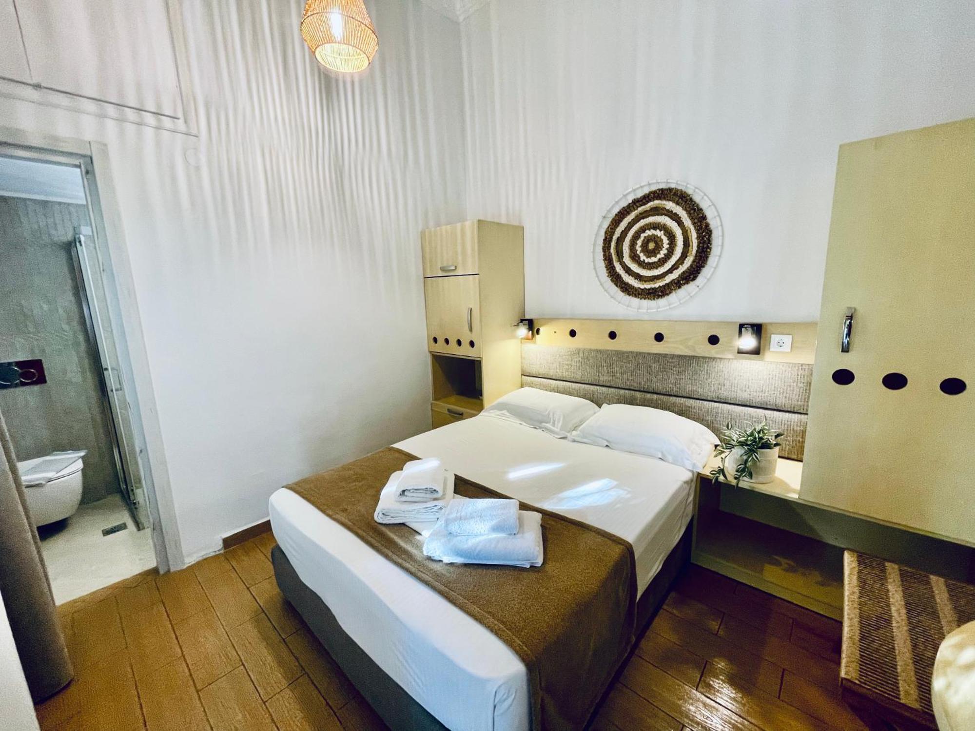 Semiramis Guesthouse Αδάμας Εξωτερικό φωτογραφία