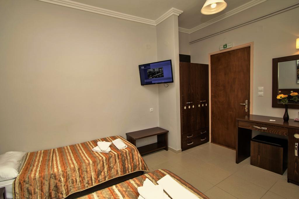 Semiramis Guesthouse Αδάμας Εξωτερικό φωτογραφία